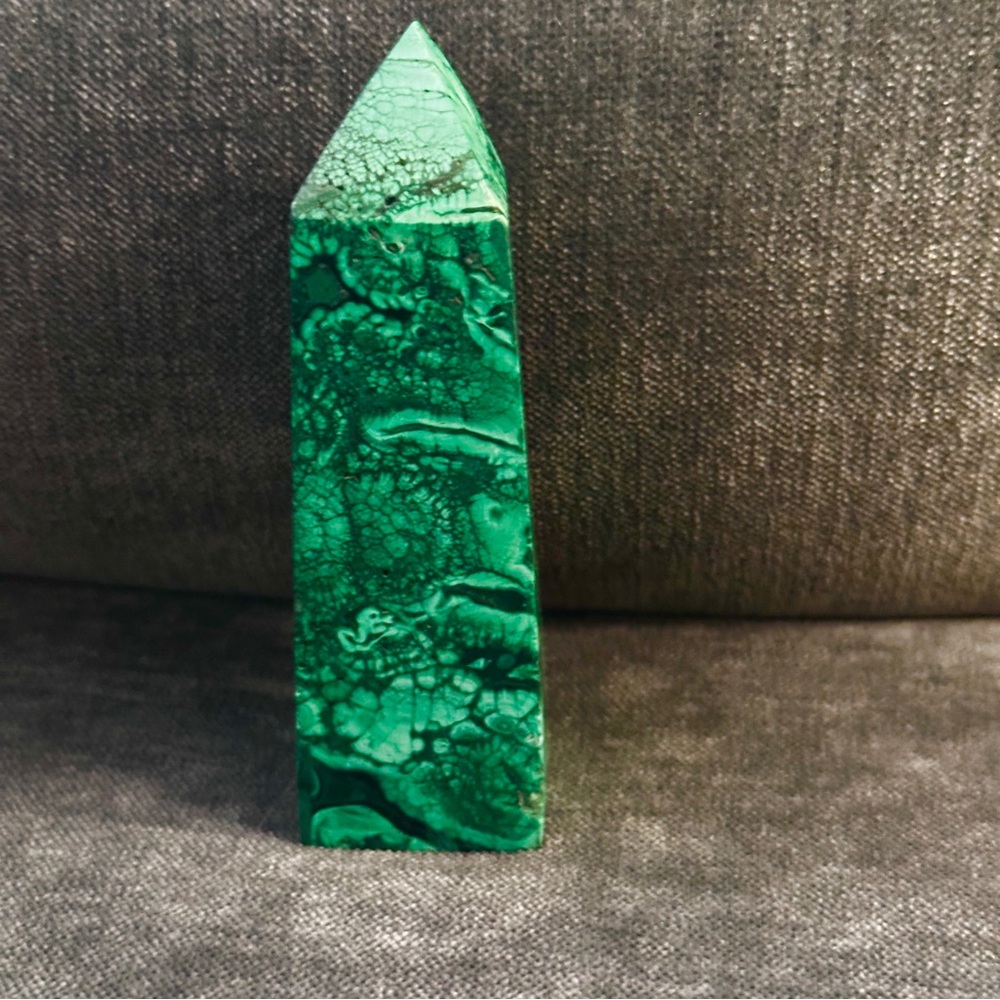 NEW Malachite Obelisk Paperweight Sculpture. Bought in Zambia. Perfect Gift!